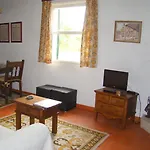 Bed & Breakfast Casa Paredes Fafe