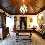 Casa Paredes 3*