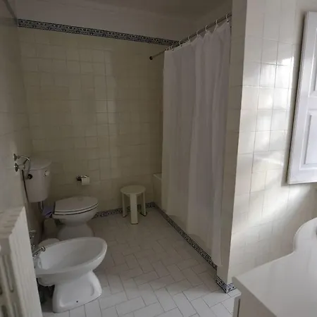 Bed & Breakfast Casa Paredes Fafe