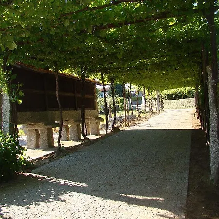 לינה וארוחת בוקר Casa Paredes פאפה