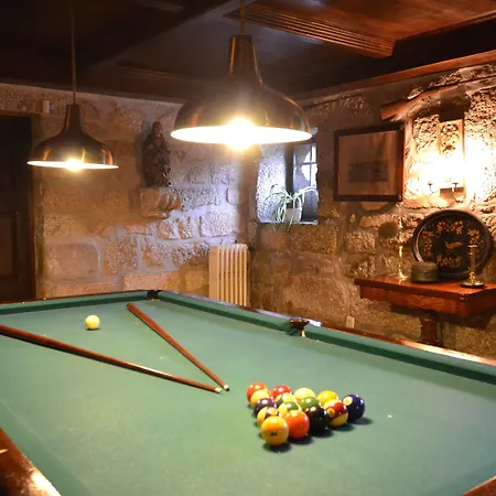 לינה וארוחת בוקר Casa Paredes פאפה