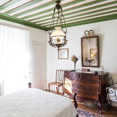 Casa Paredes 3* פאפה