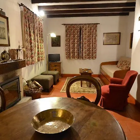 Casa Paredes לינה וארוחת בוקר פאפה