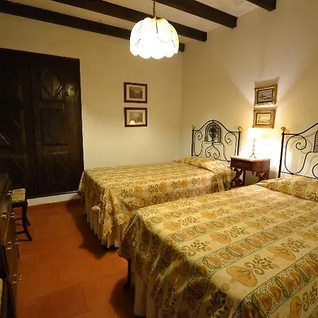 Casa Paredes 3*