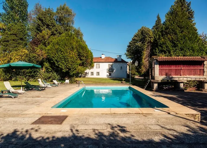 Casa Paredes Bed & Breakfast 3*