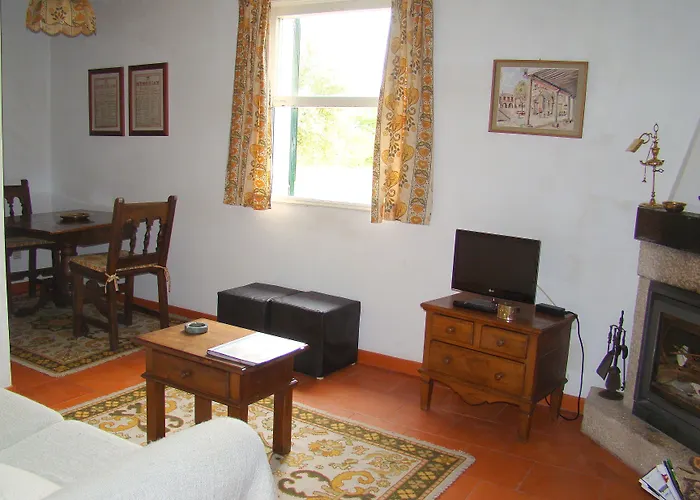 Bed & Breakfast Casa Paredes Fafe
